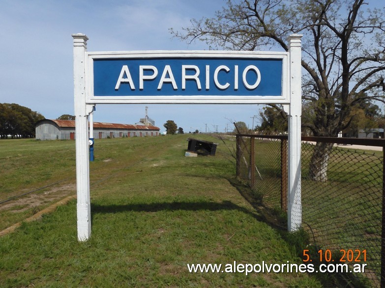 Foto: Estacion Aparicio - Aparicio (Buenos Aires), Argentina