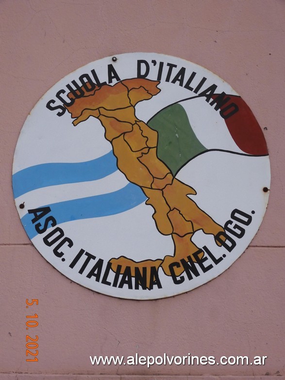 Foto: Coronel Dorrego - Sociedad Italiana - Coronel Dorrego (Buenos Aires), Argentina