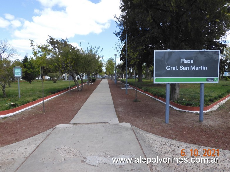 Foto: Mayor Buratovich - Plaza Gral San Martin - Mayor Buratovich (Buenos Aires), Argentina