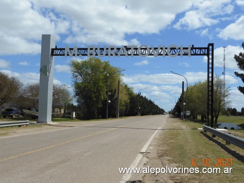 Foto: Mayor Buratovich - Acceso - Mayor Buratovich (Buenos Aires), Argentina