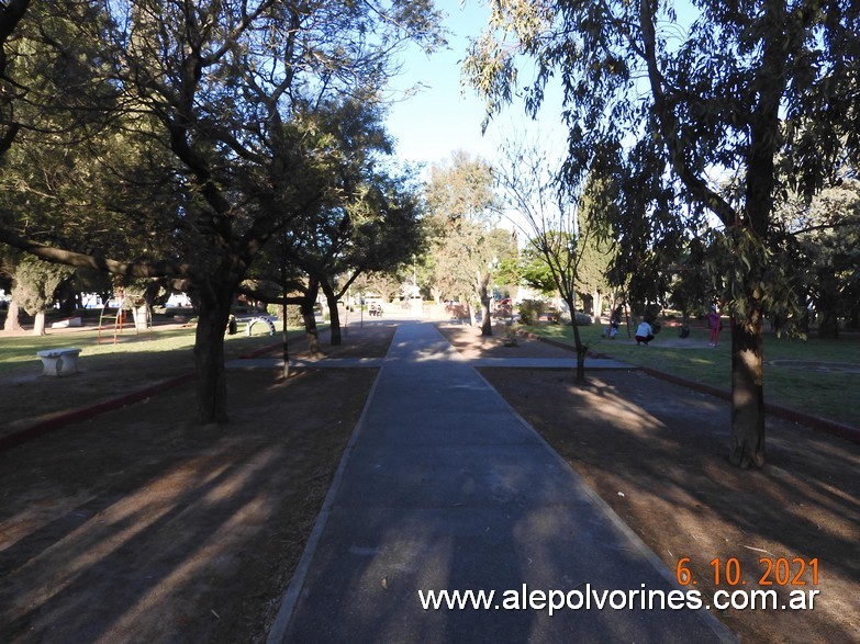Foto: Villalonga - Plaza Guemes - Villalonga (Buenos Aires), Argentina