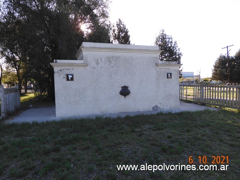 Foto: Estacion Villalonga - Villalonga (Buenos Aires), Argentina