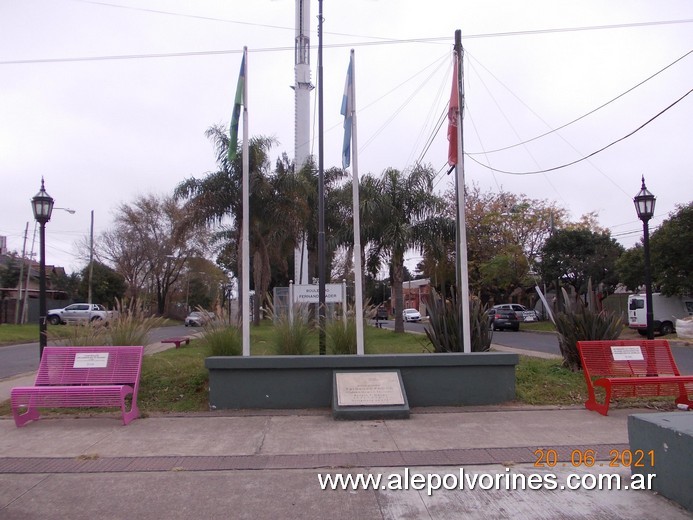 Foto: Don Torcuato - Boulevad Fernando Fader - Don Torcuato (Buenos Aires), Argentina