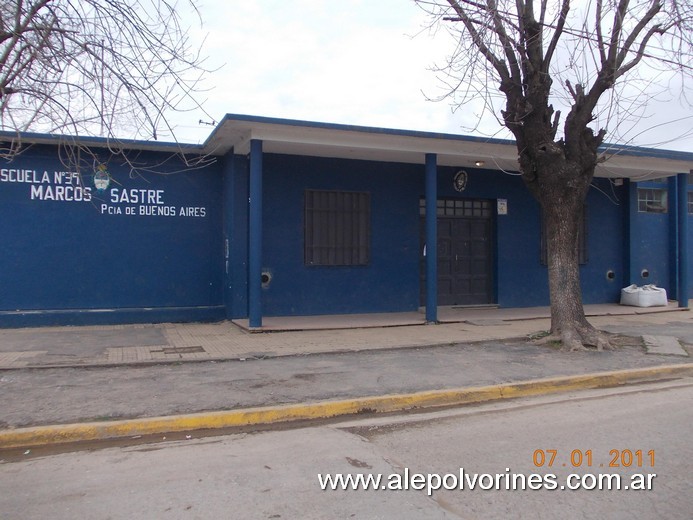 Foto: Del Viso - Escuela Marcos Sastre - Del Viso (Buenos Aires), Argentina