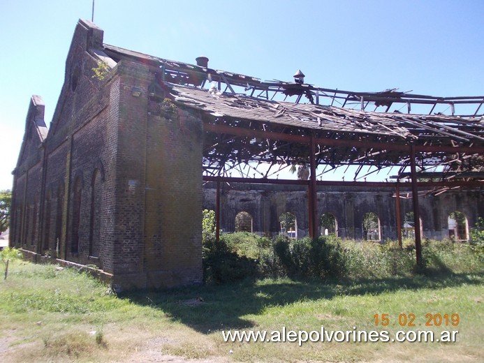 Foto: Estacion Corral de Bustos - Galpon Locomotoras - Corral de Bustos (Córdoba), Argentina
