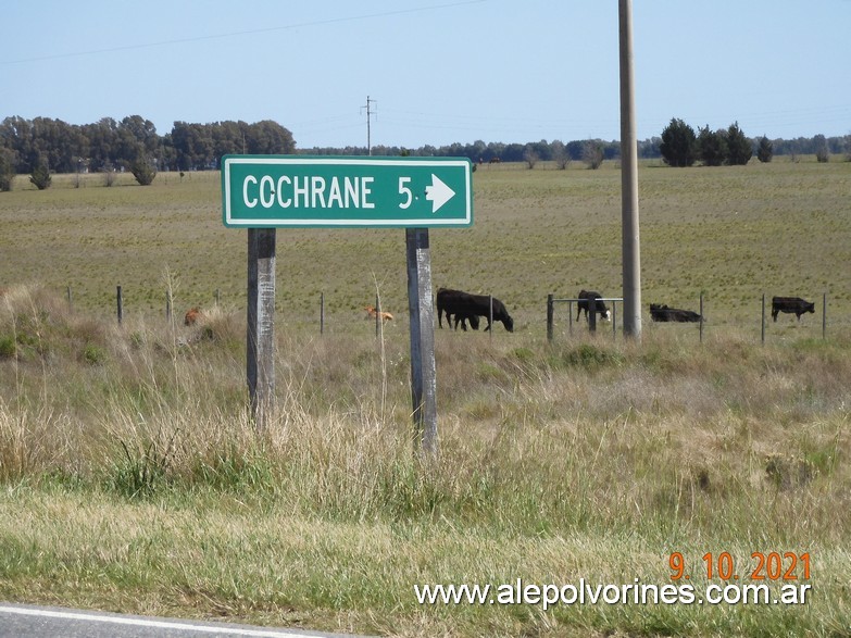 Foto: Cochrane - Acceso - Cochrane (Buenos Aires), Argentina