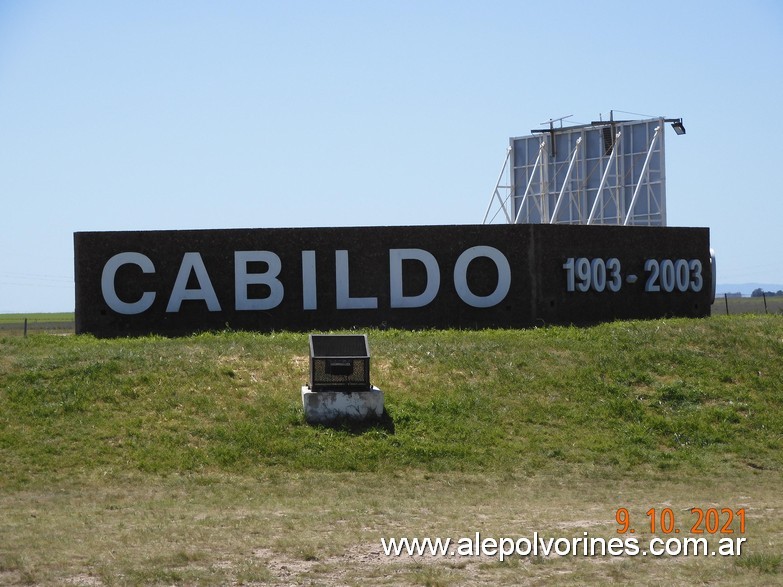 Foto: Acceso a Cabildo - Cabildo (Buenos Aires), Argentina