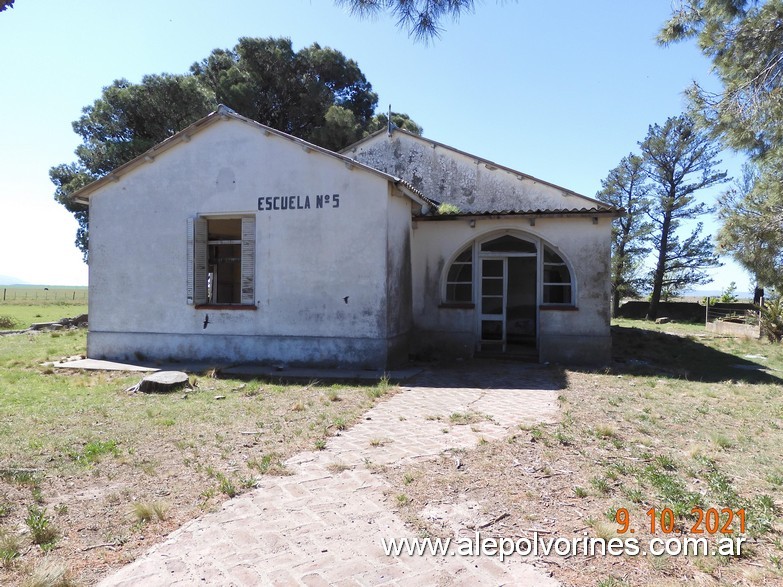 Foto: Estomba - Escuela - Estomba (Buenos Aires), Argentina