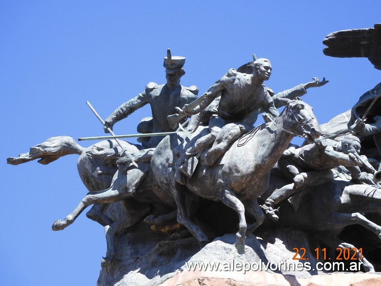 Foto: Mendoza - Cerro de la Gloria - Mendoza, Argentina