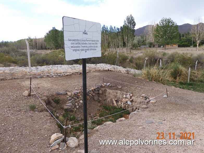 Foto: Bovedas de Uspallata - Uspallata (Mendoza), Argentina