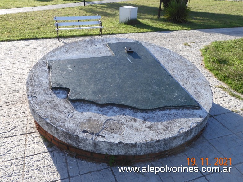 Foto: Falucho - Plaza San Martin - Falucho (La Pampa), Argentina