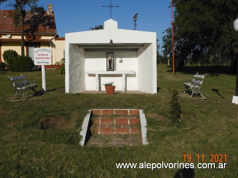 Foto: Falucho - Oratorio Santa Teresita - Falucho (La Pampa), Argentina
