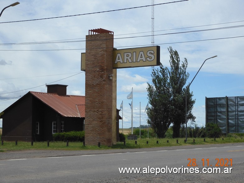 Foto: Arias - Acceso - Arias (Córdoba), Argentina