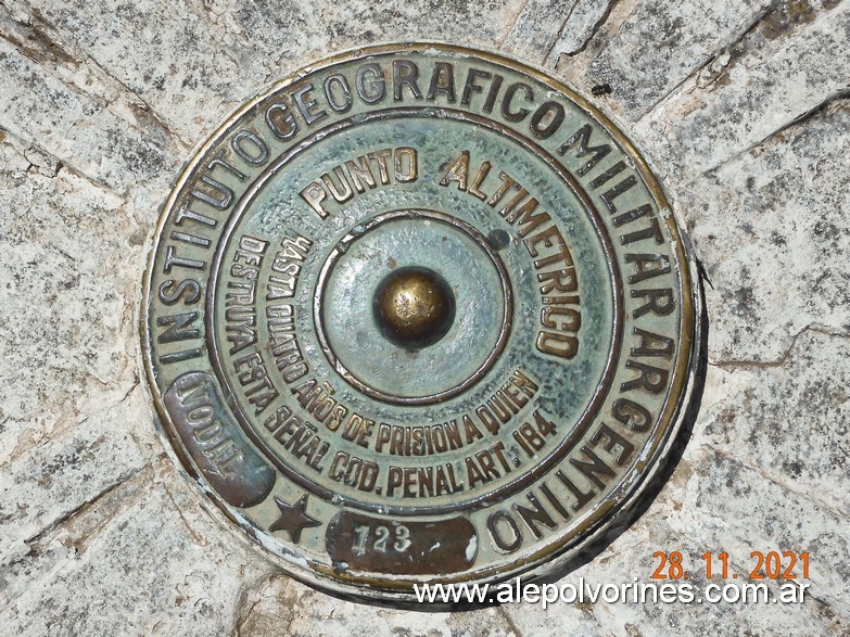 Foto: Punto Nodal N°123 IGM - La Carlota - La Carlota (Córdoba), Argentina