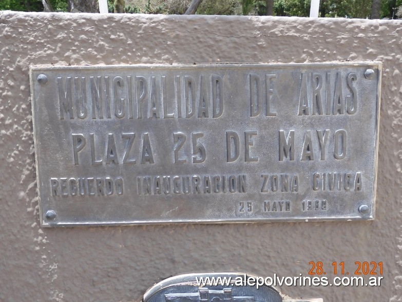 Foto: Arias - Plaza 25 de Mayo - Arias (Córdoba), Argentina