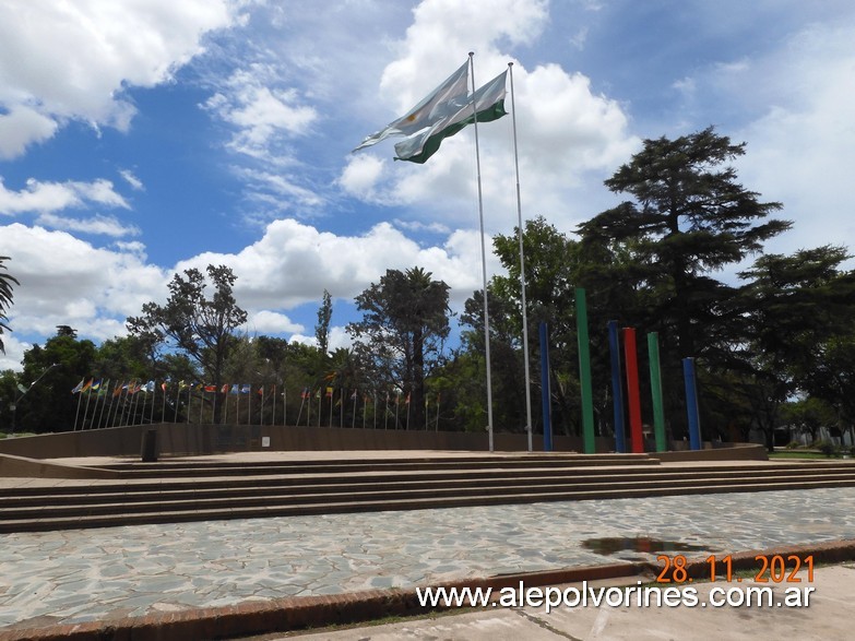Foto: Arias - Plaza 25 de Mayo - Arias (Córdoba), Argentina