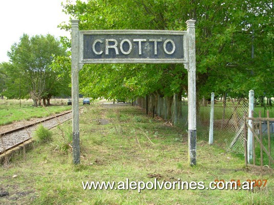 Foto: Estacion Crotto - Crotto (Buenos Aires), Argentina