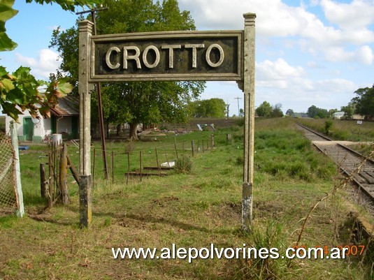 Foto: Estacion Crotto - Crotto (Buenos Aires), Argentina
