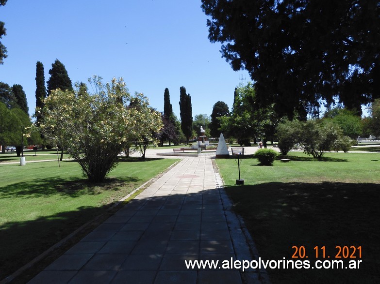 Foto: Quetrequen - Plaza Gobernador Marin - Quetrequen (La Pampa), Argentina
