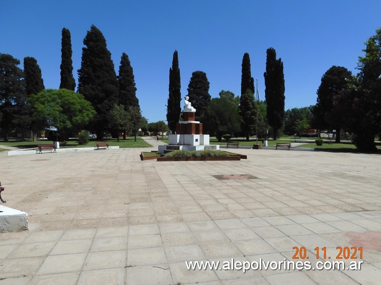 Foto: Quetrequen - Plaza Gobernador Marin - Quetrequen (La Pampa), Argentina