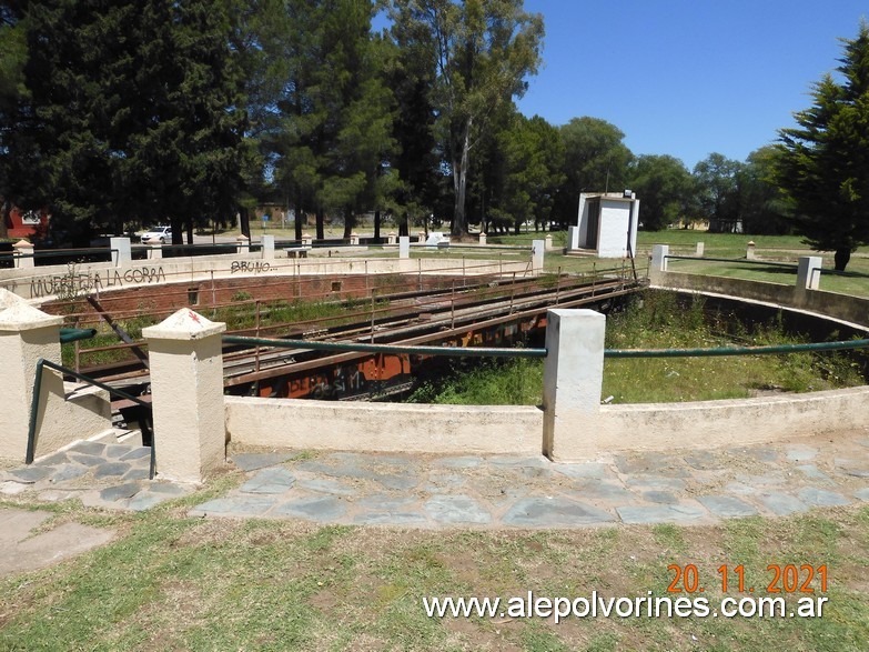 Foto: Estacion Rancul - Mesa Giratoria - Rancul (La Pampa), Argentina