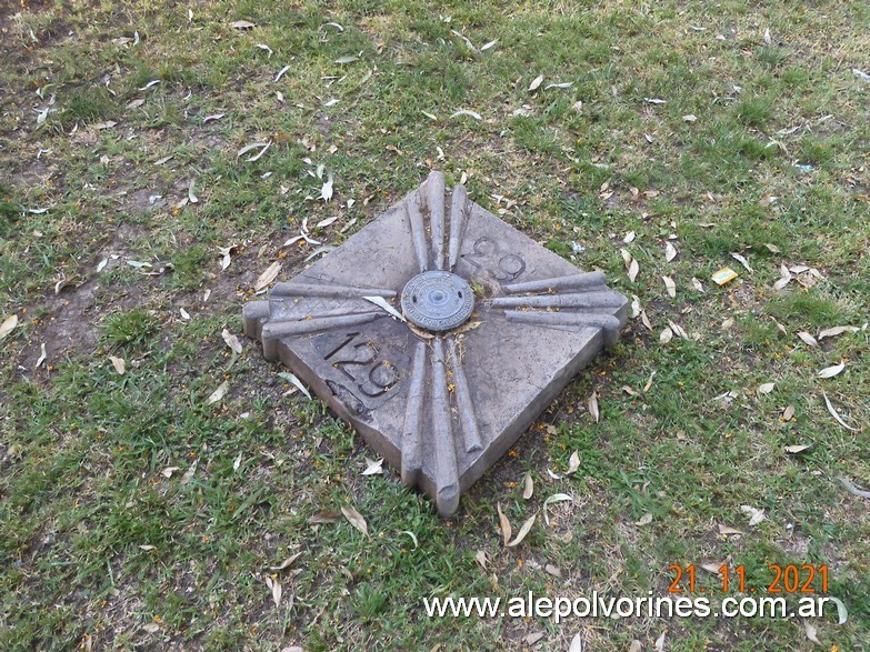 Foto: Punto Nodal N°129 IGM - Mendoza - Mendoza, Argentina