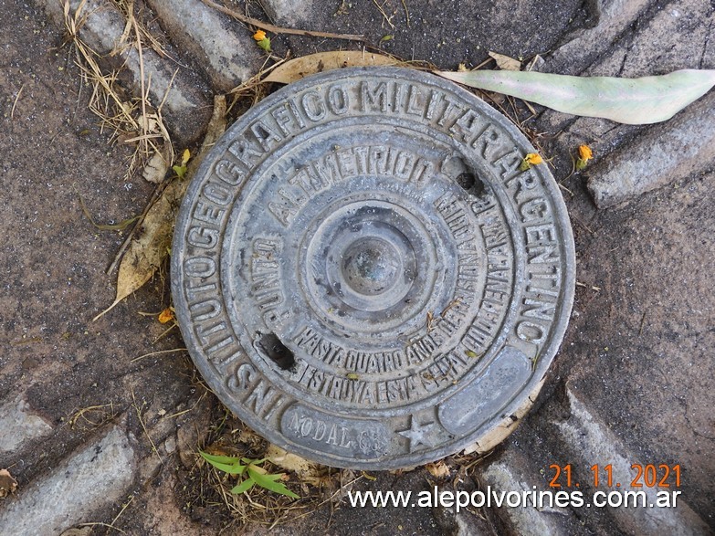 Foto: Punto Nodal N°129 IGM - Mendoza - Mendoza, Argentina