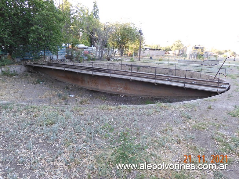 Foto: Estacion Mendoza FCBAP - Mesa Giratoria - Mendoza, Argentina