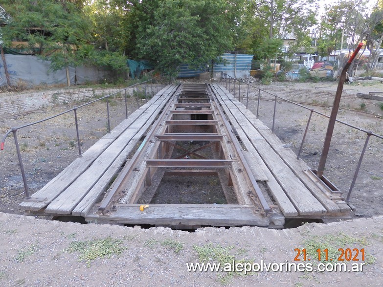 Foto: Estacion Mendoza FCBAP - Mesa Giratoria - Mendoza, Argentina