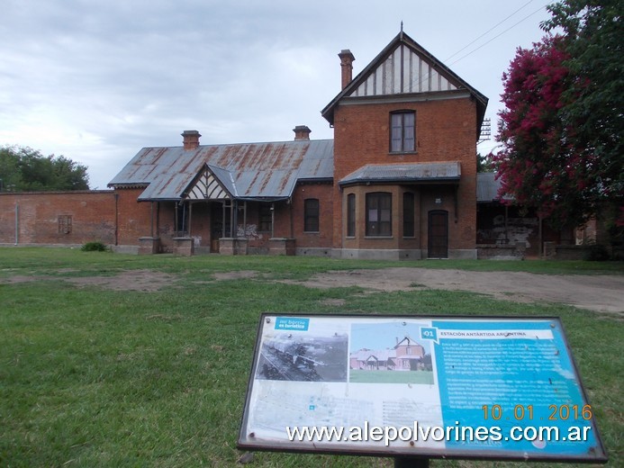 Foto: Estacion Antártida Argentina - Fisherton (Santa Fe), Argentina