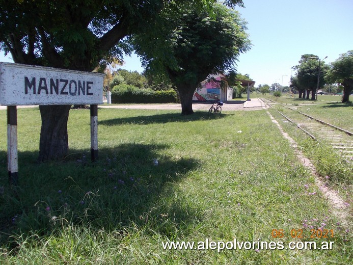 Foto: Estacion Manzone - Manzone (Buenos Aires), Argentina