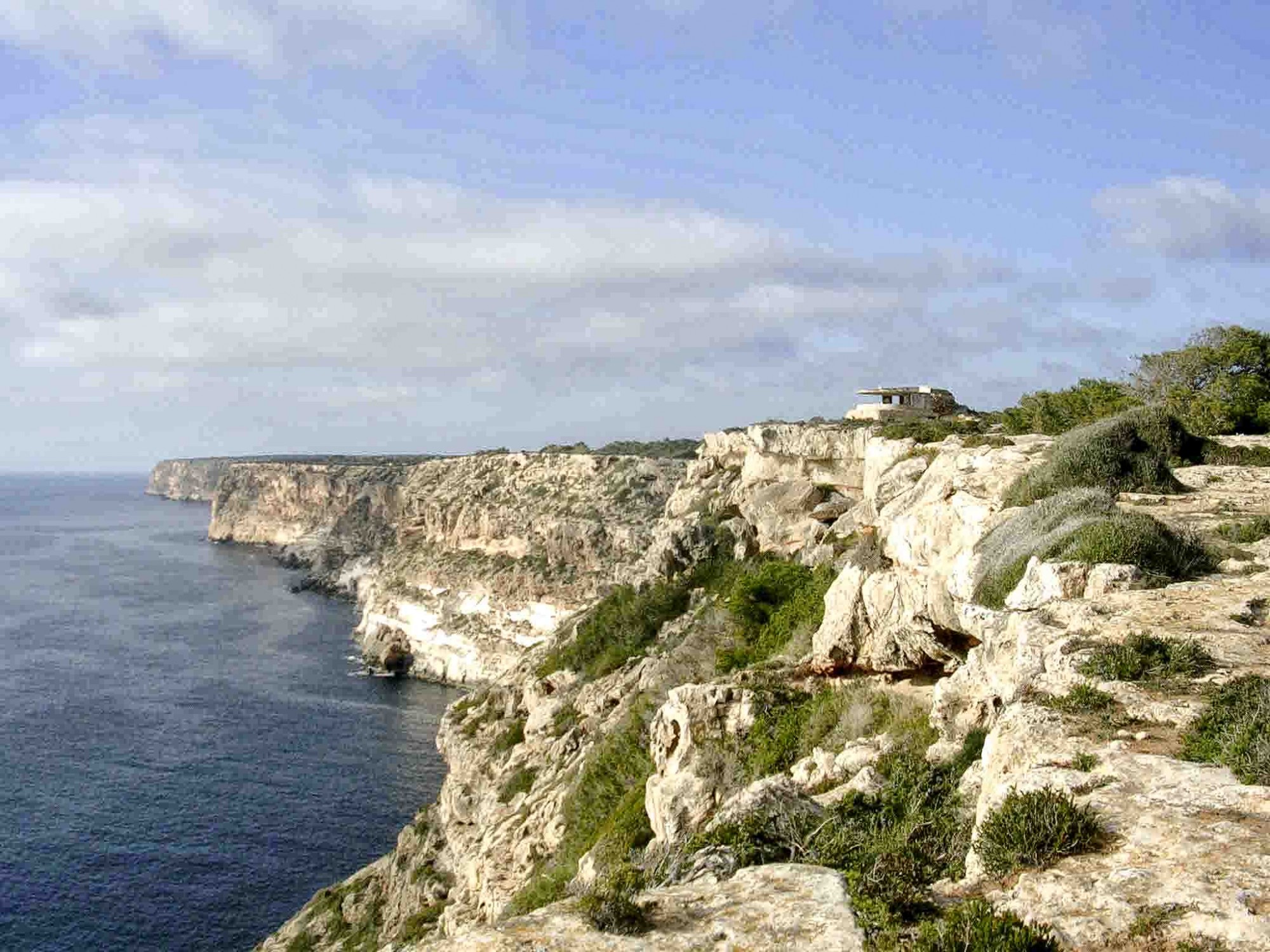 Foto: el mirador y el acantilado - Llucmayor (Illes Balears), España