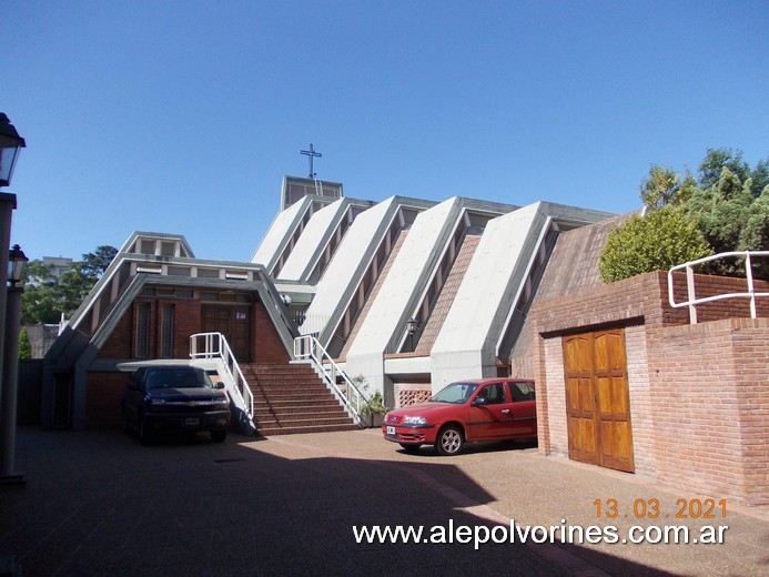 Foto: Parroquia Sagrado Corazon - Villa Ballester - Villa Ballester (Buenos Aires), Argentina