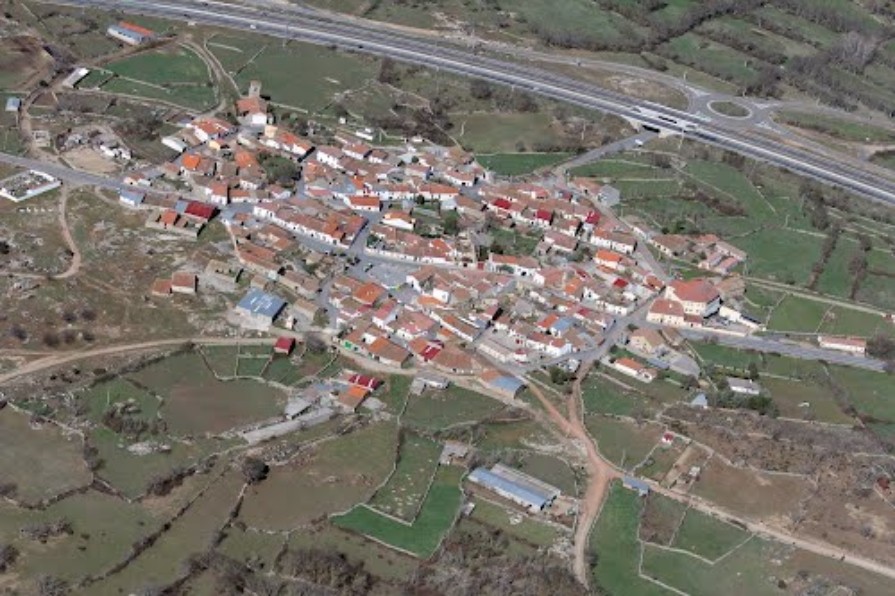 Foto: Panorámica - Nava de Béjar (Castilla y León), España