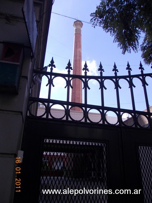 Foto: Chimenea Ventilación Cloaca Máxima - Caballito - Caballito (Buenos Aires), Argentina