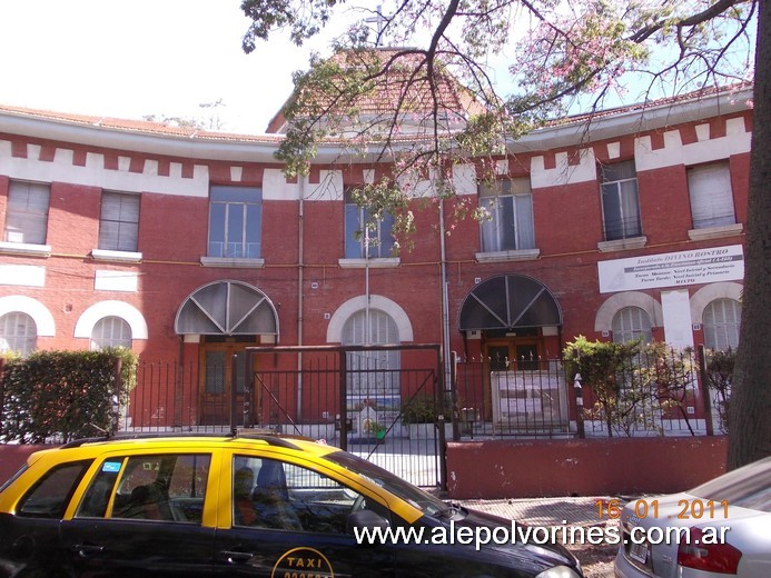 Foto: Caballito - Instituto Divino Rostro - Caballito (Buenos Aires), Argentina