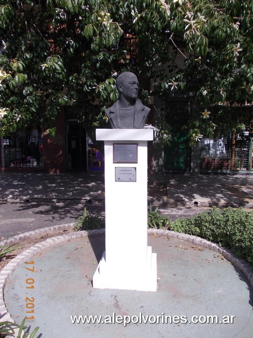 Foto: Busto Escultor Luis Perotti - Caballito - Caballito (Buenos Aires), Argentina