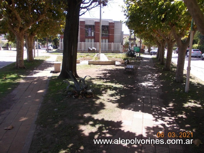 Foto: Plaza de los Enamorados - Del Viso - Del Viso (Buenos Aires), Argentina