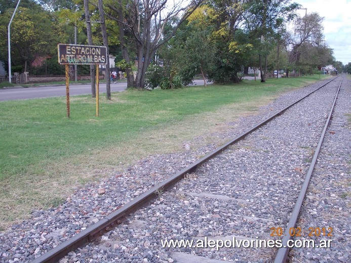 Foto: Estacion Arturo Bas - Cordoba (Córdoba), Argentina