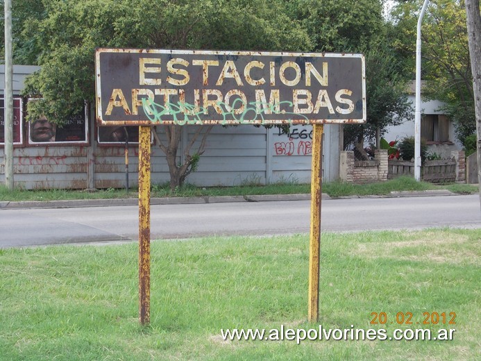 Foto: Estacion Arturo Bas - Cordoba (Córdoba), Argentina