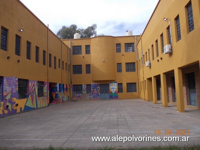 Foto: Escuela N°15 Barrio Monterrey - Presidente Derqui (Buenos Aires), Argentina