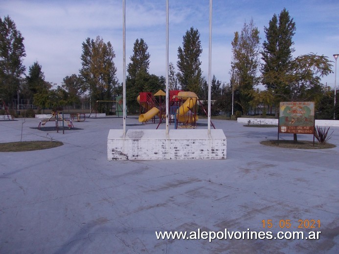 Foto: Plaza de los Niños - Presidente Derqui (Buenos Aires), Argentina
