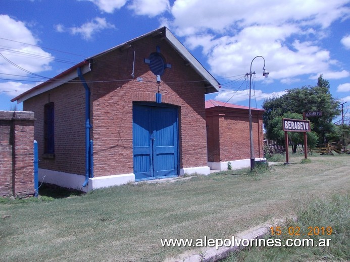Foto: Estacion Berabevu - Berabevu (Santa Fe), Argentina
