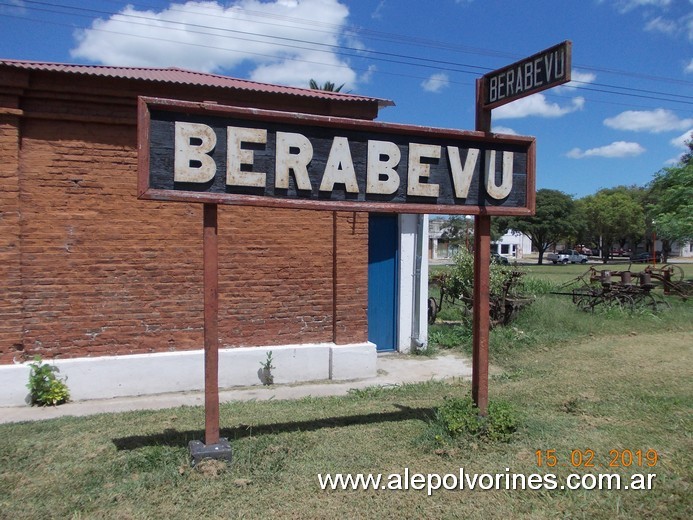 Foto: Estacion Berabevu - Berabevu (Santa Fe), Argentina