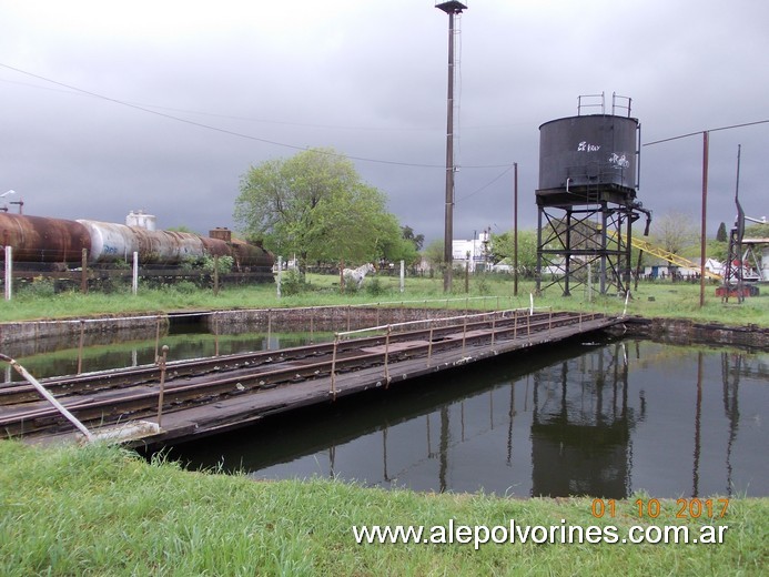 Foto: Estacion Basavilbaso - mesa giratoria - Basavilbaso (Entre Ríos), Argentina