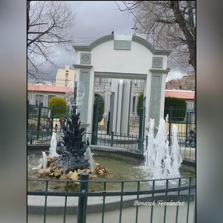 Foto: Fuente - Ciudad de Oruro (Oruro), Bolivia