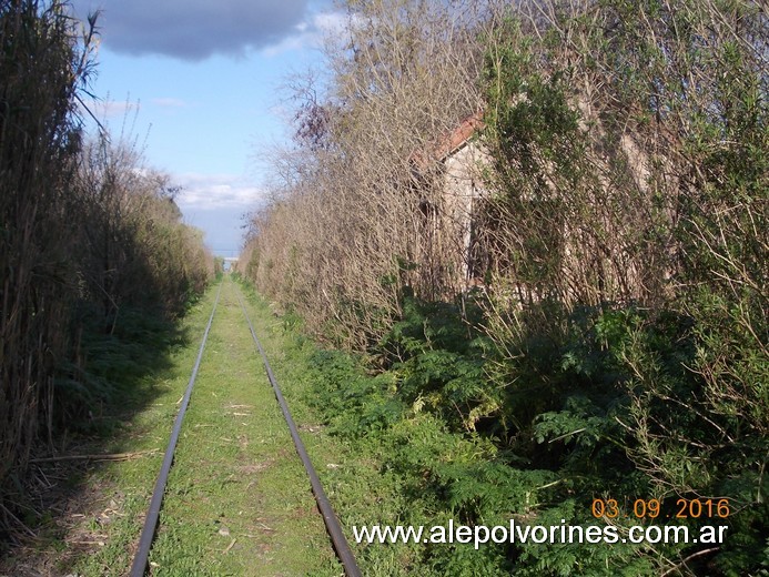 Foto: Estacion Carlos Lemeé - Carlos Keen (Buenos Aires), Argentina
