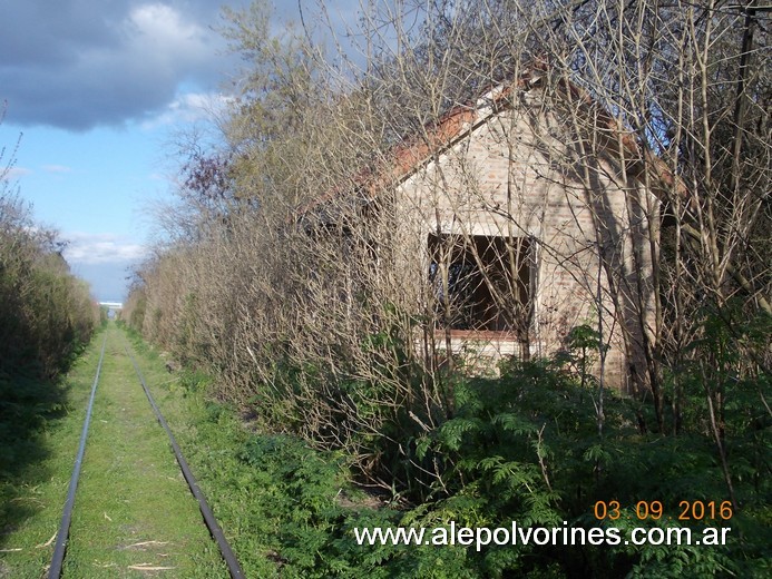 Foto: Estacion Carlos Lemeé - Carlos Keen (Buenos Aires), Argentina