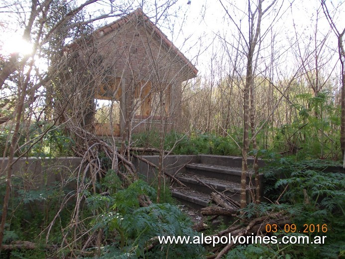 Foto: Estacion Carlos Lemeé - Carlos Keen (Buenos Aires), Argentina