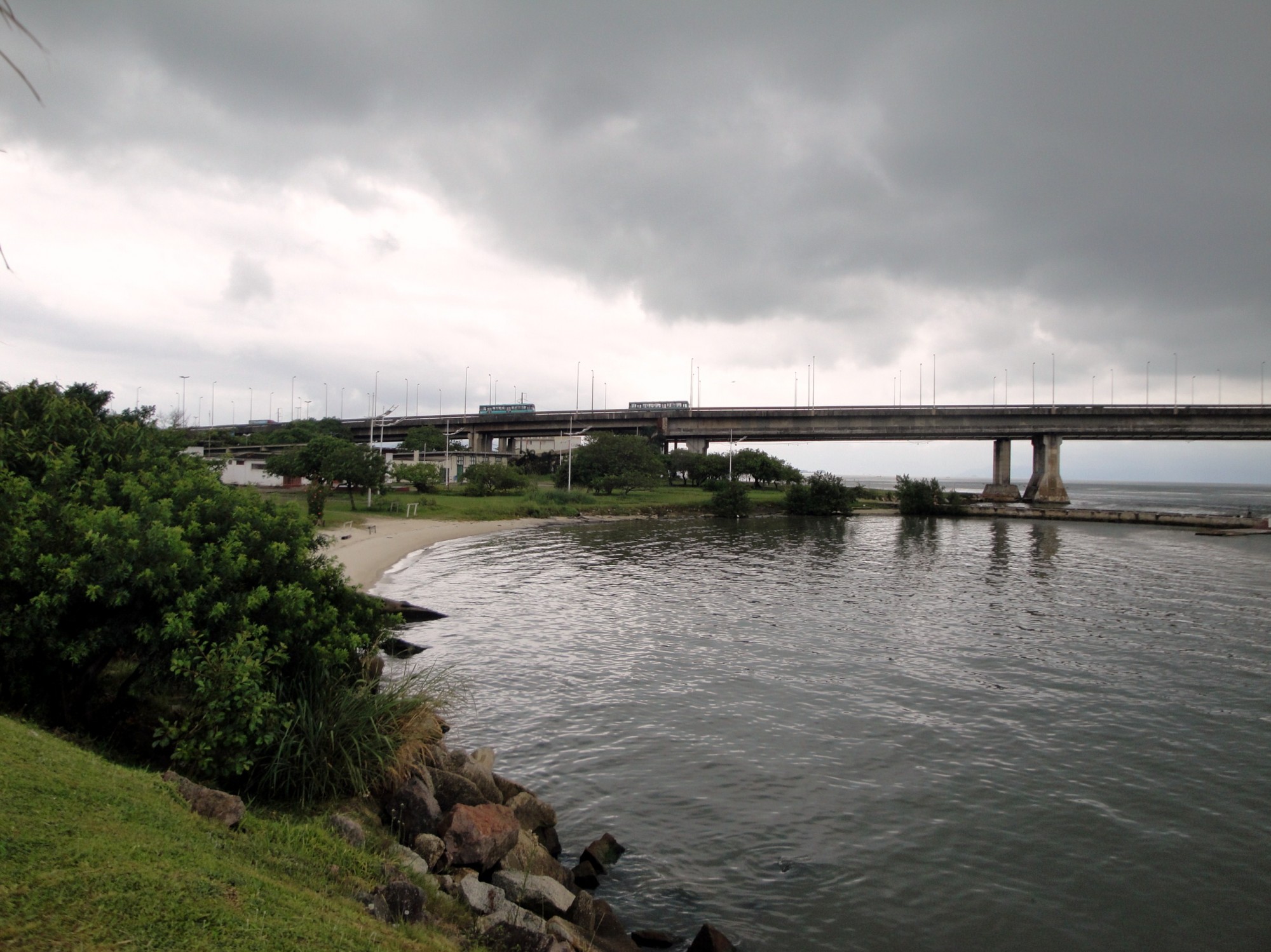 Foto: Ponte Governador Pedro Ivo Campos - Florianópolis (Santa Catarina), Brasil